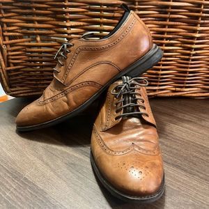 Cole Haan mens wingtips sz 10M